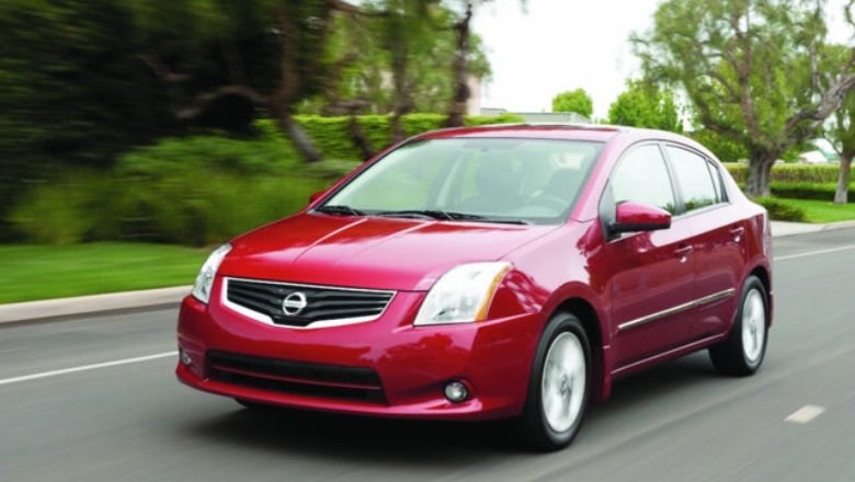 Nissan Sentra 2012 Model